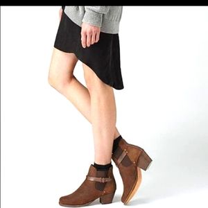 Rag & Bone Goodyear Brown Suede Chelsea Ankle Boots Size 7.5